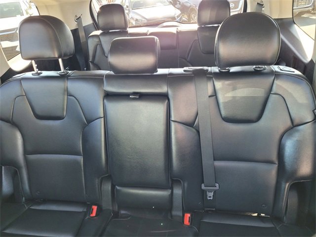 Used 2024 Kia Telluride LX image 9