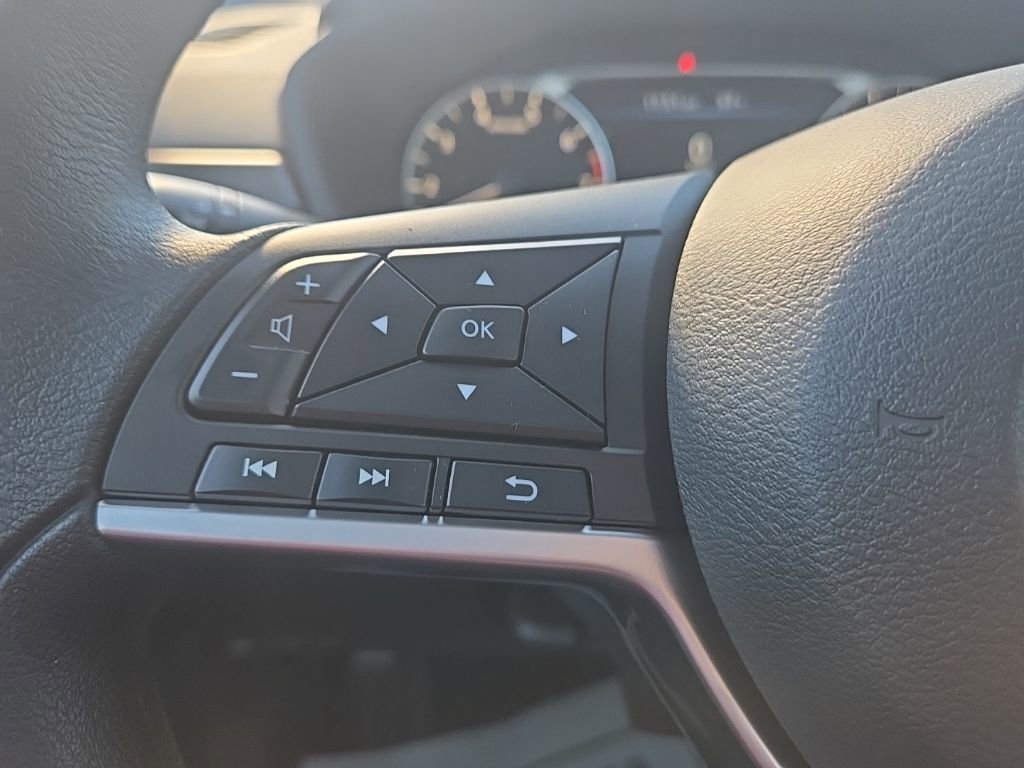 New 2025 Nissan Altima 2.5 SV w/ SV Special Edition Package image 16