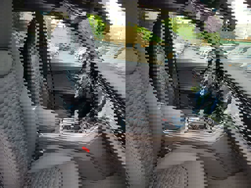 New 2026 Audi RS Q8 performance image 22