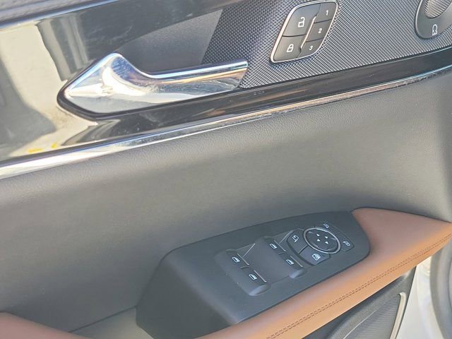 Certified 2023 Lincoln Nautilus Reserve w/ Equipment Group 201A AWD/4WD image 22