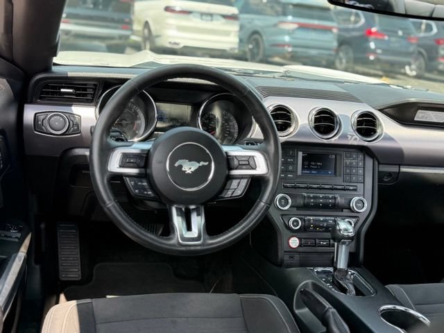 Certified 2017 Ford Mustang Coupe RWD image 4