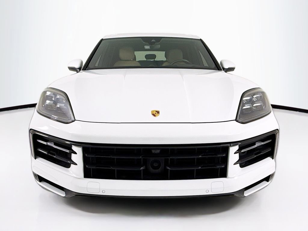 Certified 2024 Porsche Cayenne S AWD/4WD image 10