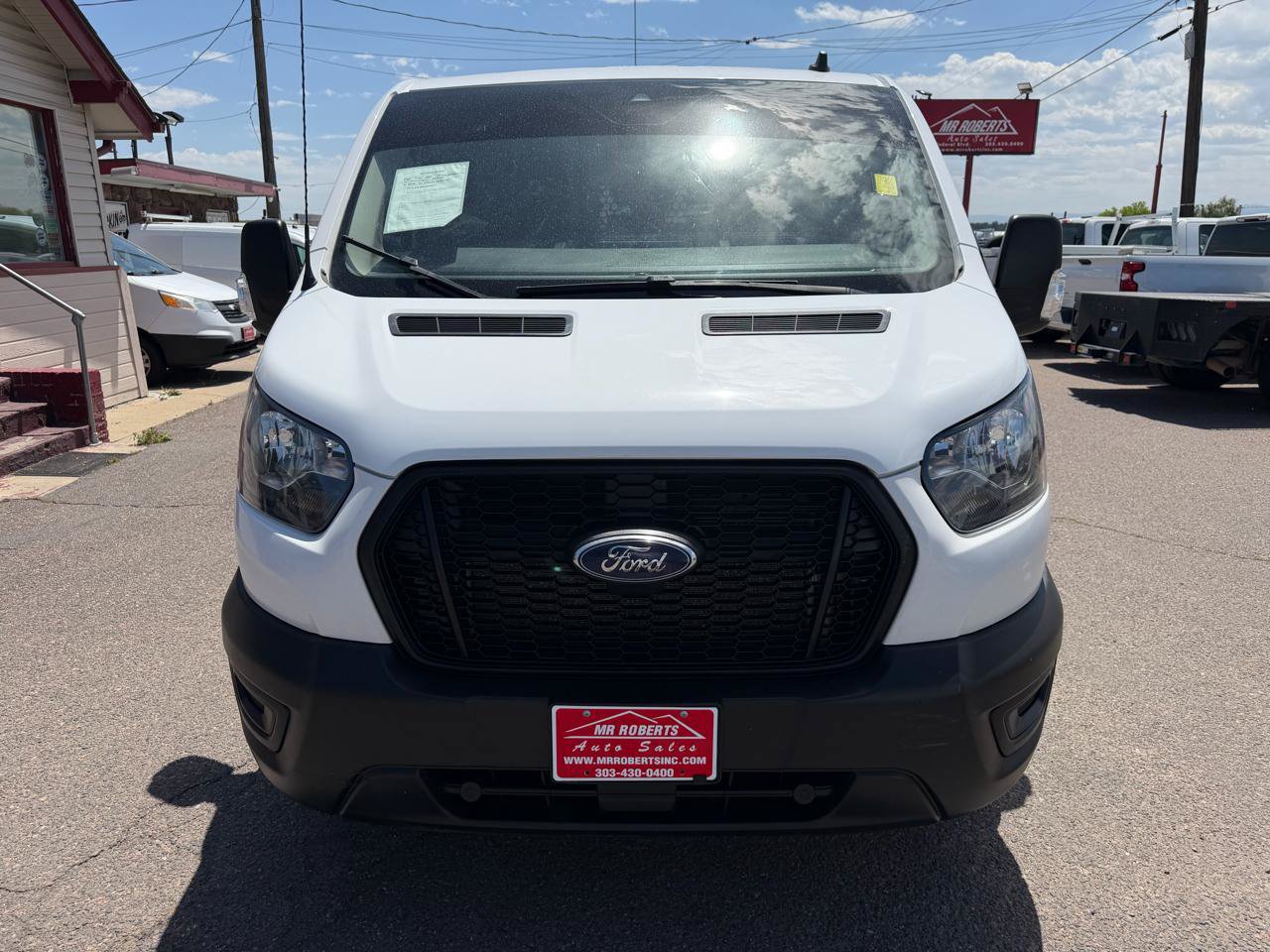 Used 2021 Ford Transit 150 Low Roof AWD image 3