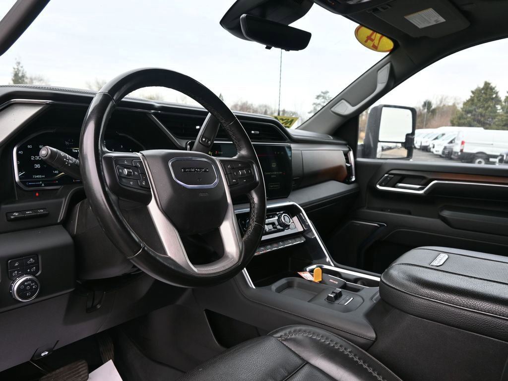 Used 2024 GMC Sierra 2500 Denali w/ Denali Reserve Package image 25