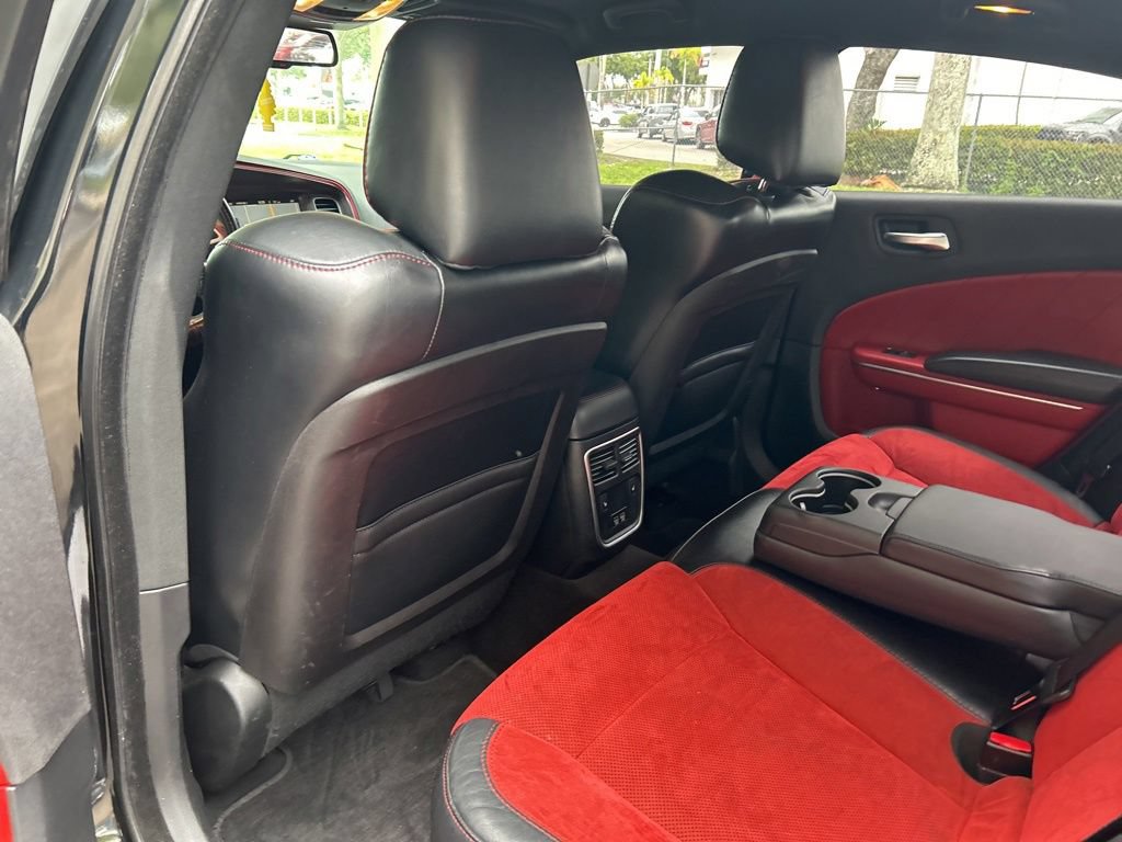 Used 2015 Dodge Charger R/T RWD image 32