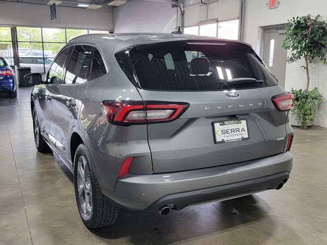 Used 2023 Ford Escape ST-Line AWD/4WD image 7