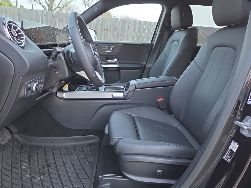 Certified 2026 Mercedes-Benz GLB 250 GLB 250 image 13