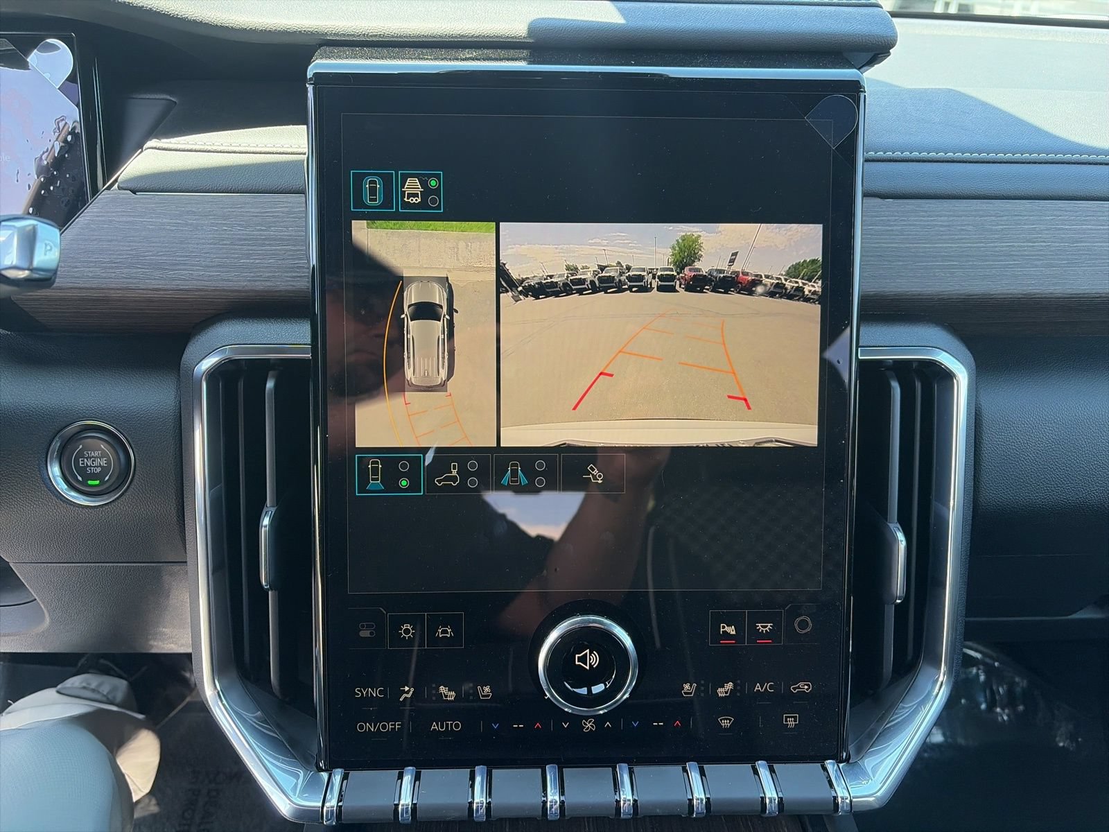 New 2026 GMC Acadia Denali w/ Super Cruise Package AWD/4WD image 15