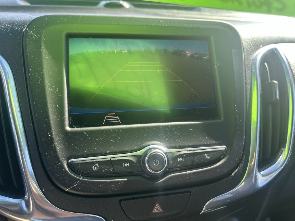 Used 2020 Chevrolet Equinox LT AWD/4WD image 24