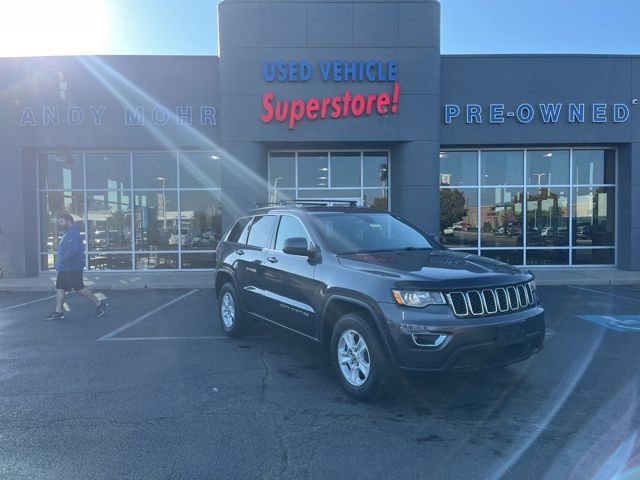 Used 2017 Jeep Grand Cherokee Laredo w/ Quick Order Package 23E