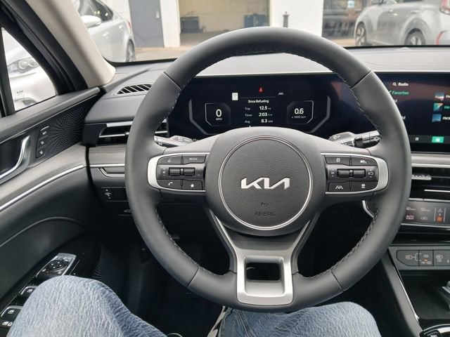 New 2026 Kia K5 EX image 36