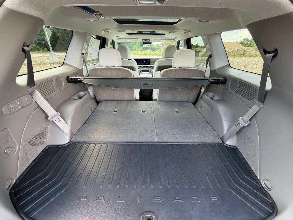 Certified 2026 Hyundai Palisade Limited AWD/4WD image 28