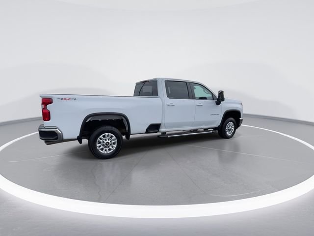 Used 2025 Chevrolet Silverado 2500 LT w/ Convenience Package image 8
