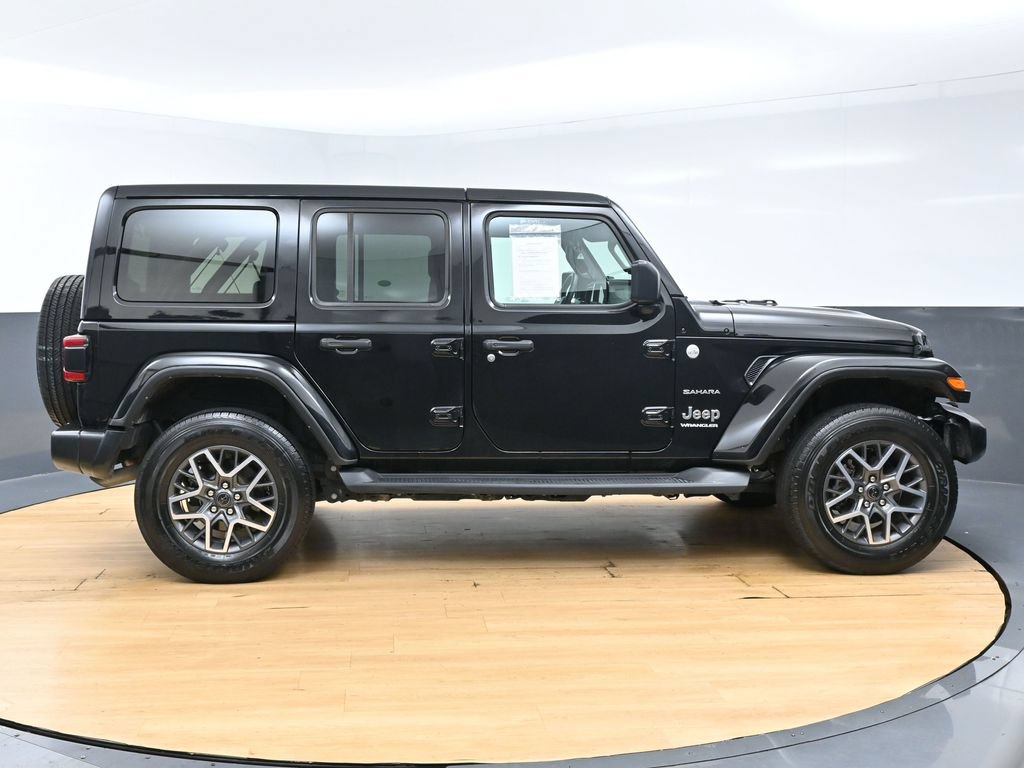 Used 2024 Jeep Wrangler Unlimited Sahara AWD/4WD image 55