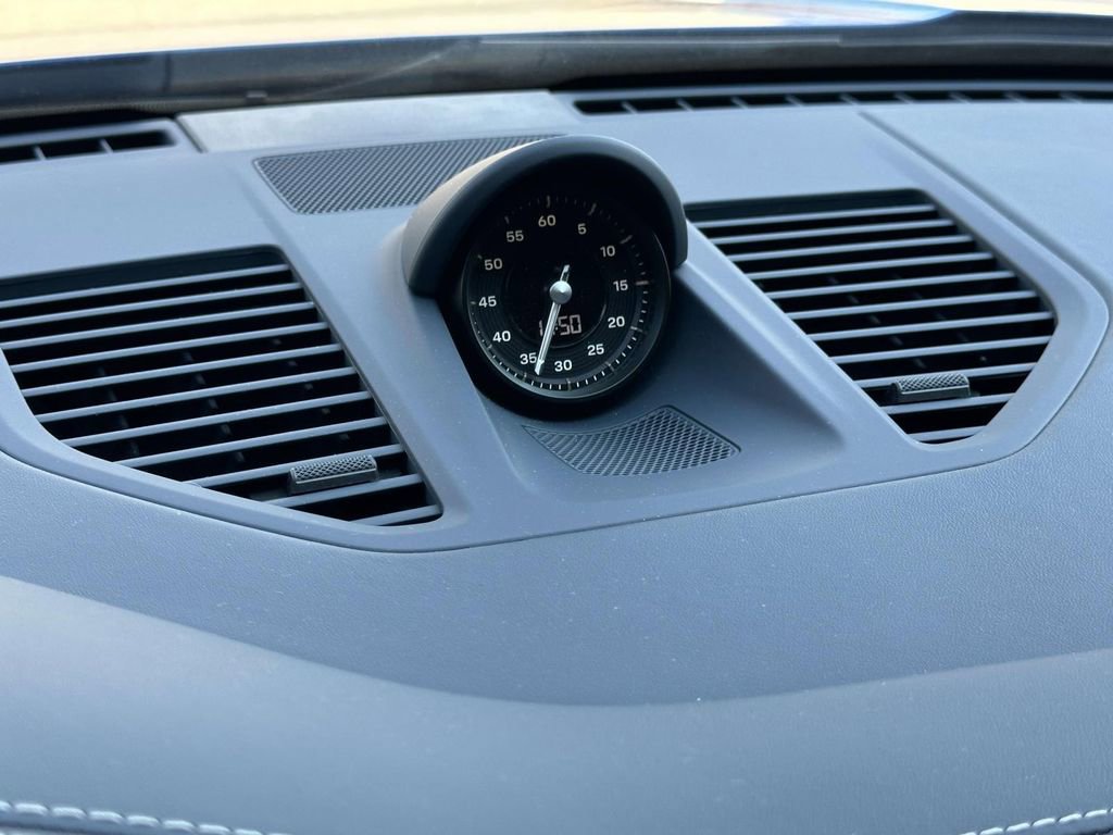 Used 2026 Porsche 911 Carrera image 22