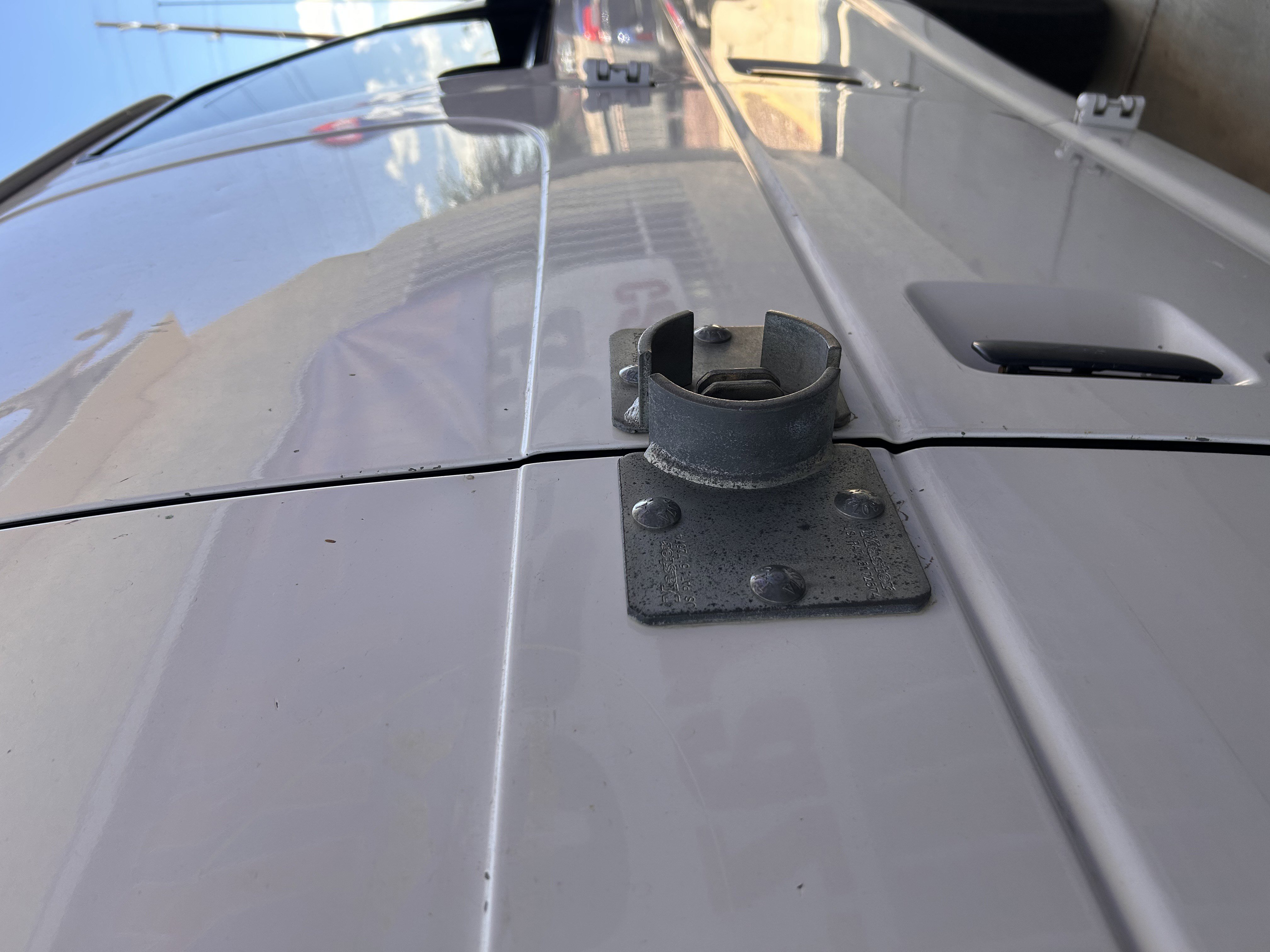 Used 2006 Ford E-250 and Econoline 250 RWD image 4