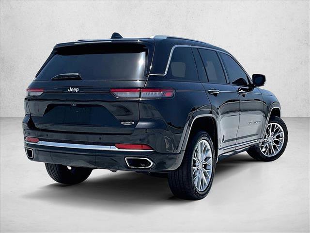 Used 2022 Jeep Grand Cherokee Summit RWD image 2