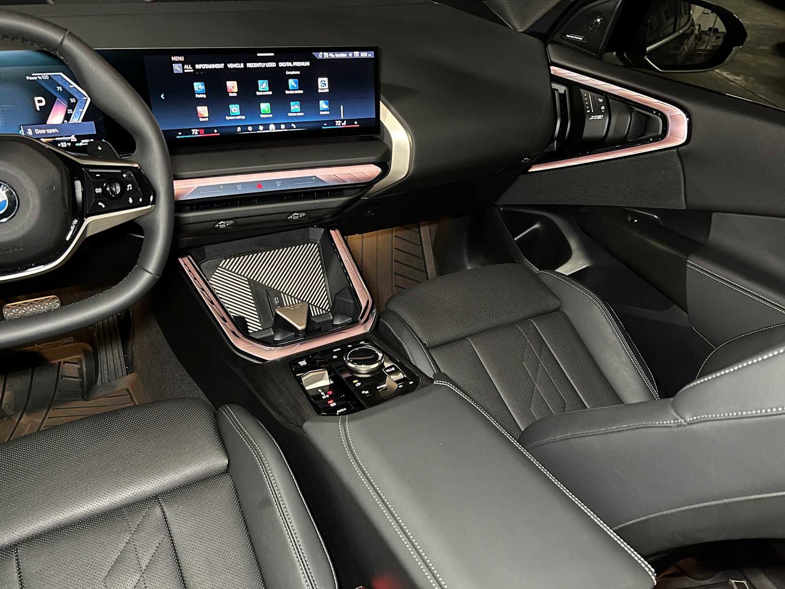 Used 2025 BMW X3 xDrive30i w/ Premium Package image 40