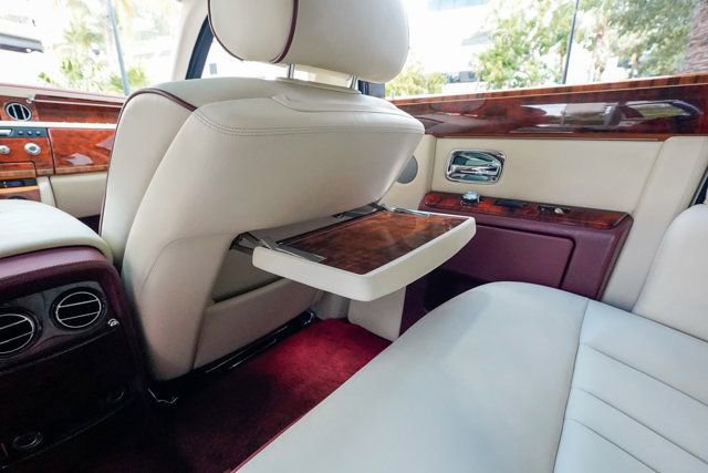 Used 2013 Rolls-Royce Phantom Sedan image 80