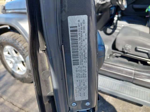 Used 2020 Jeep Wrangler Sport S image 33