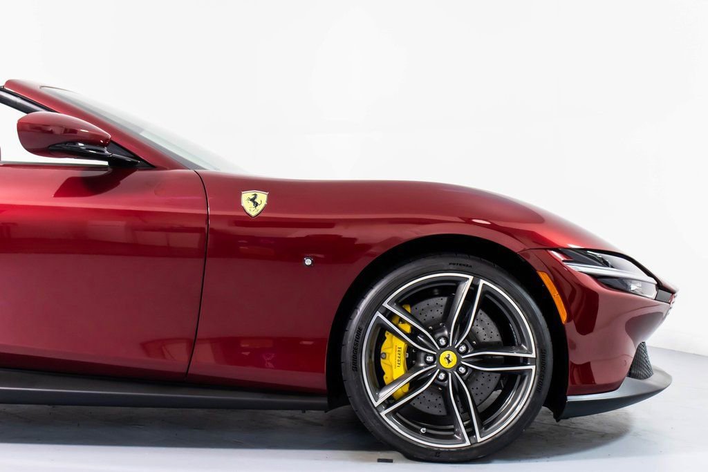 Certified 2025 Ferrari Roma Spider image 17