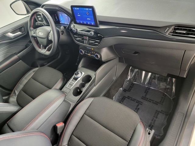 Used 2025 Ford Escape ST-Line FWD image 19
