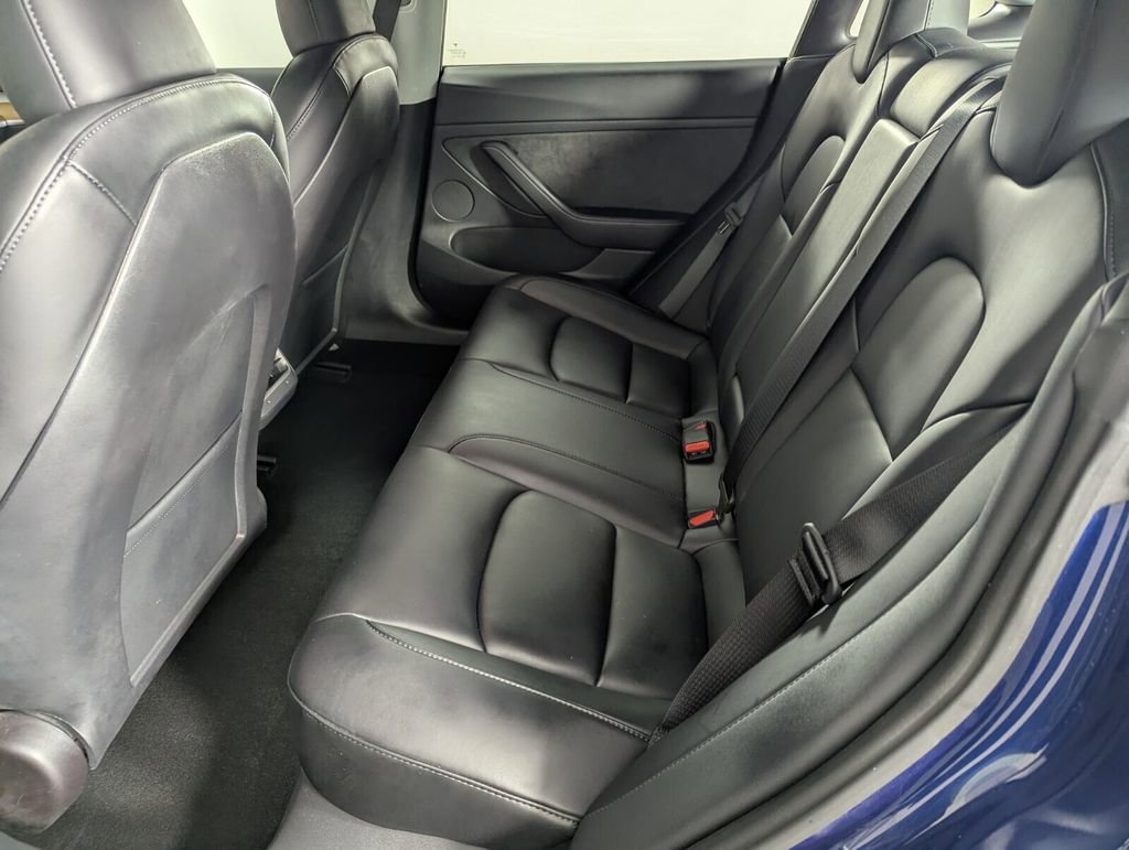 Used 2023 Tesla Model 3 Standard Range image 22