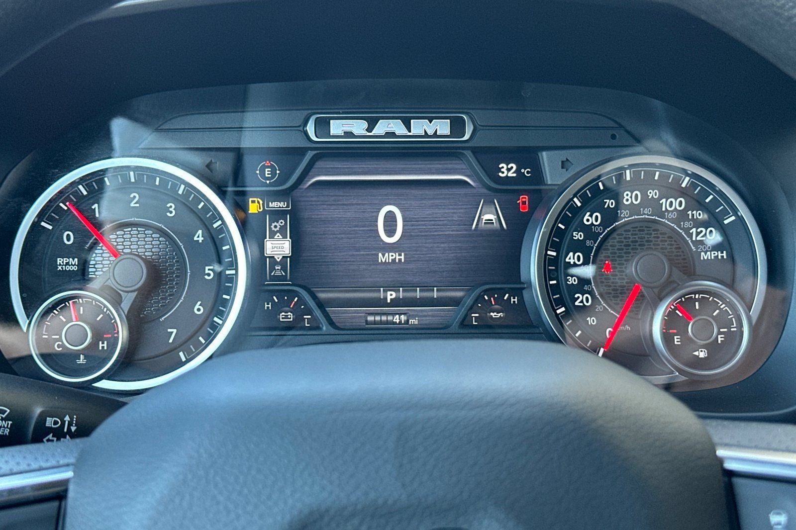 Used 2026 RAM 1500 Express AWD/4WD image 23
