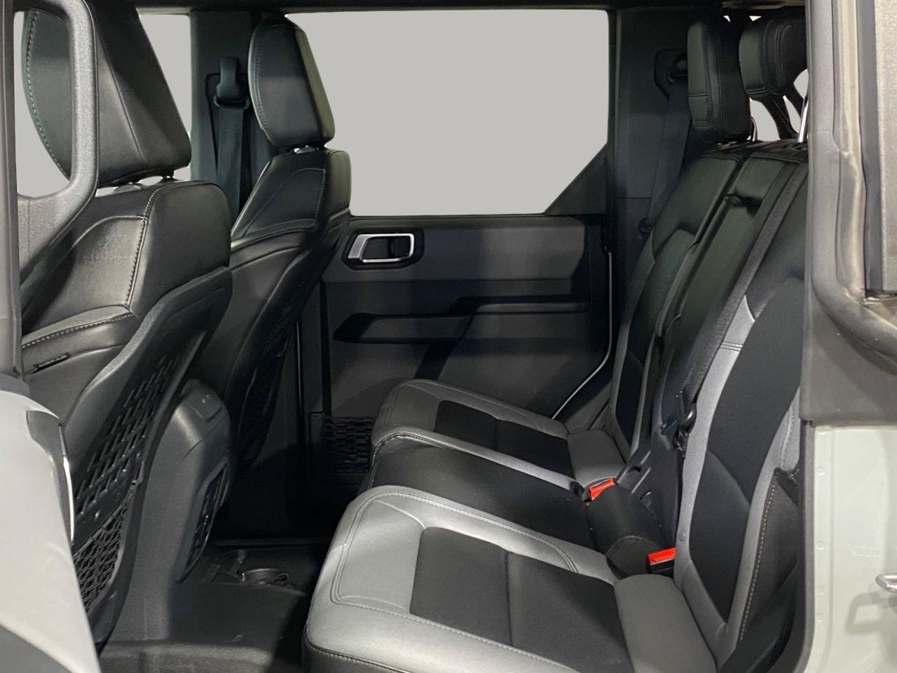 Used 2024 Ford Bronco Big Bend AWD/4WD image 8