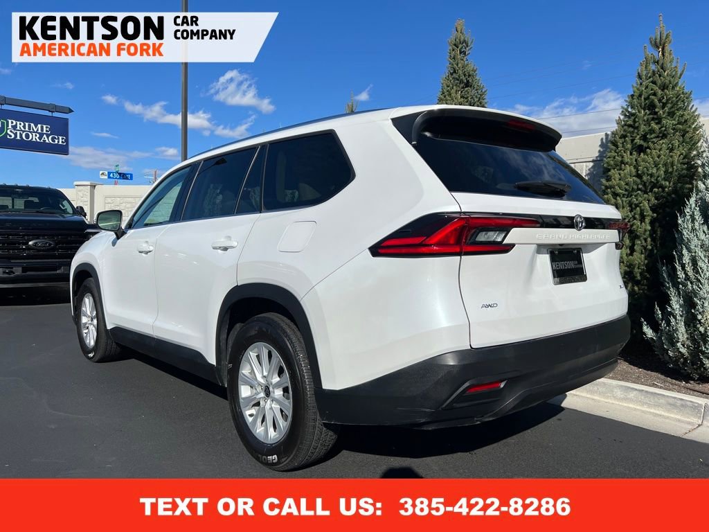Used 2025 Toyota Grand Highlander AWD image 6