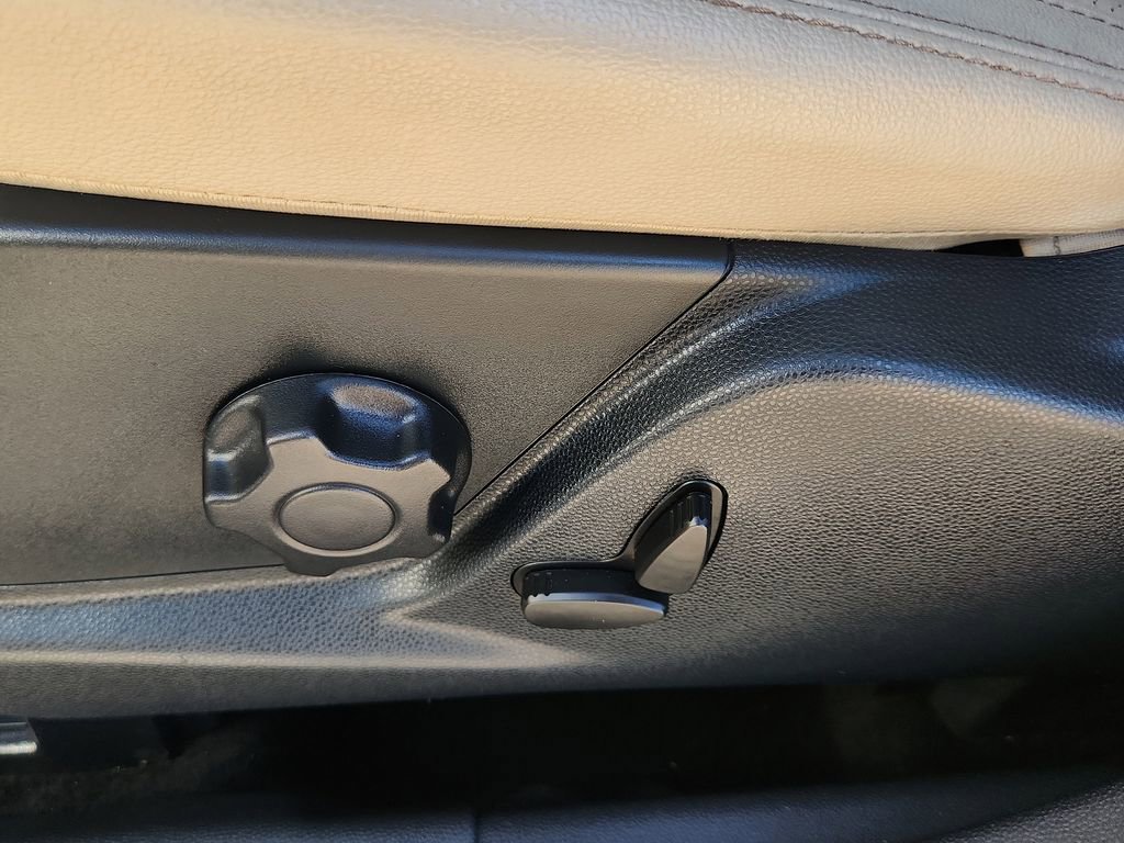 Used 2018 Ford EcoSport Titanium image 10