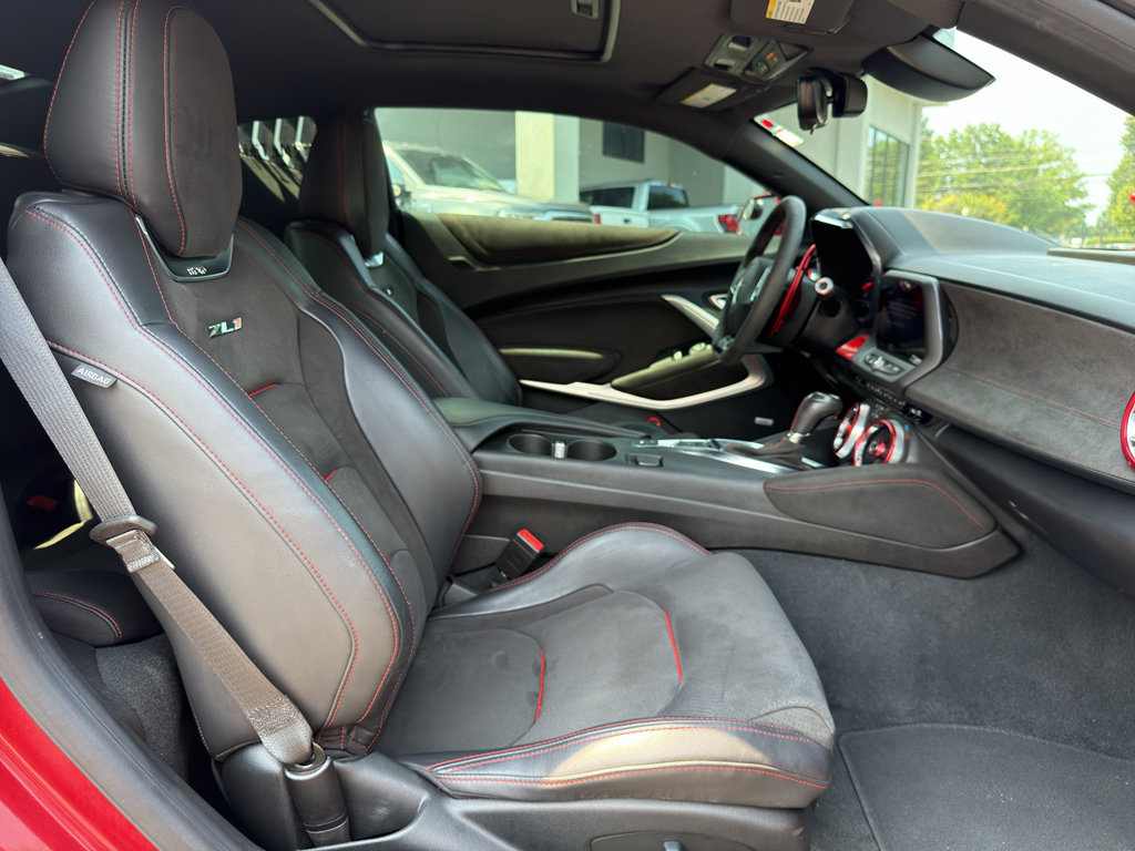 Used 2021 Chevrolet Camaro ZL1 RWD image 24