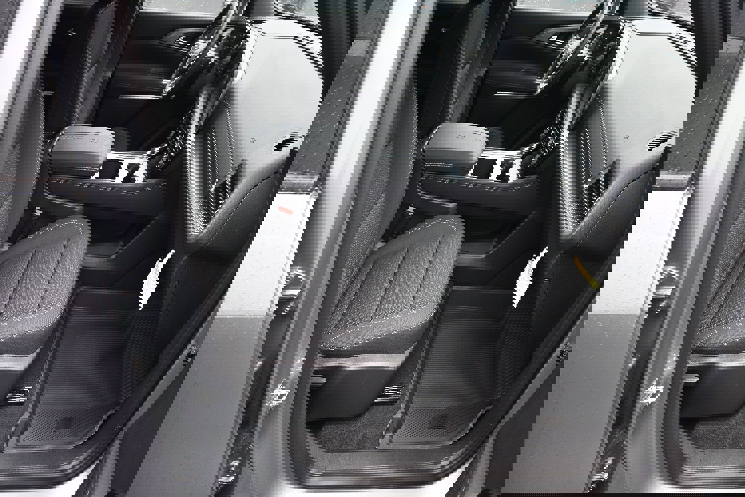 New 2026 Chevrolet Traverse LT FWD image 35