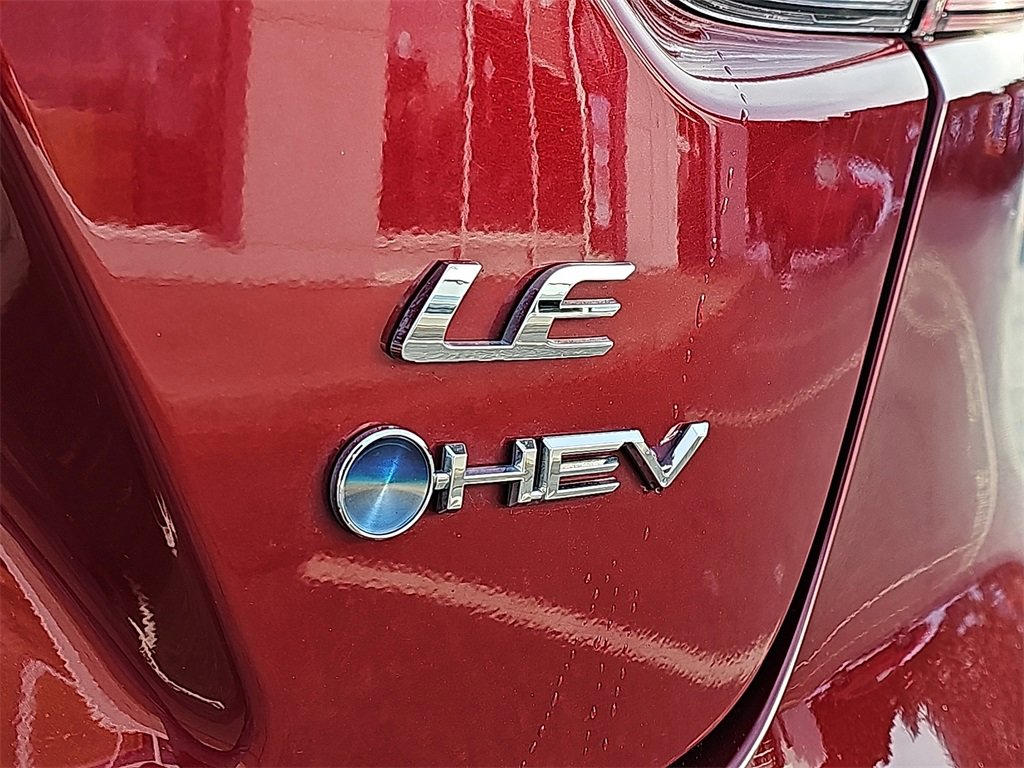 Used 2025 Toyota Corolla LE image 30