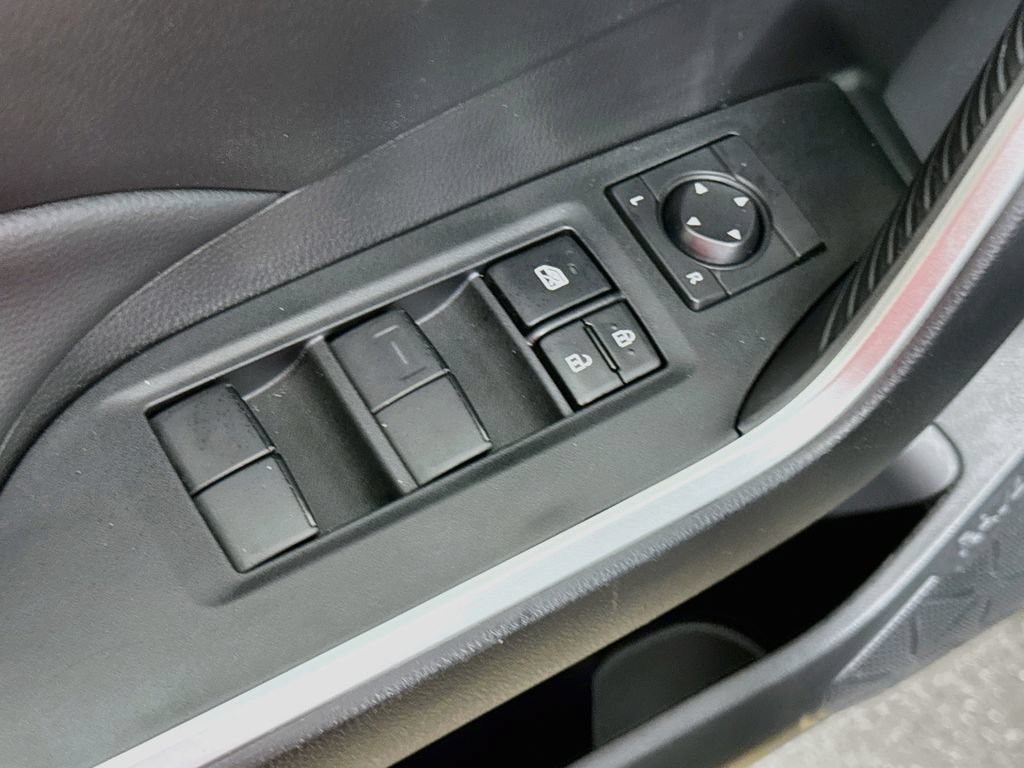 Certified 2024 Toyota RAV4 LE AWD/4WD image 17