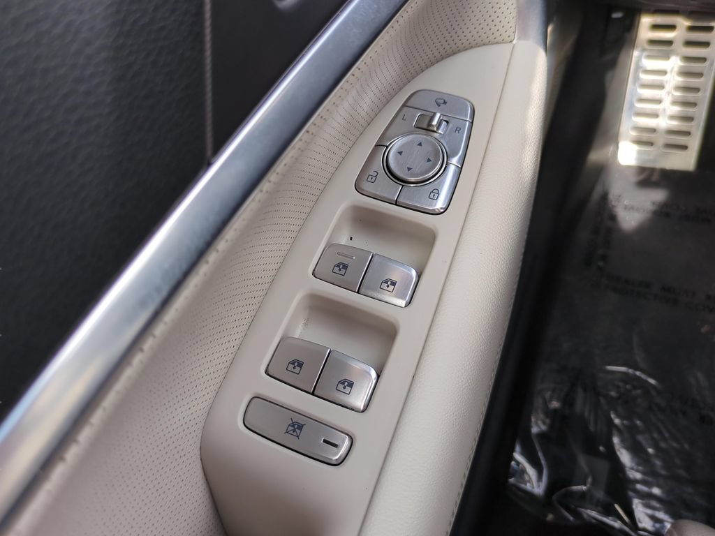 Used 2026 Genesis G70 3.3T Sport Prestige RWD image 19