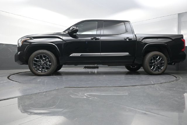 Used 2026 Toyota Tundra Platinum AWD/4WD image 34