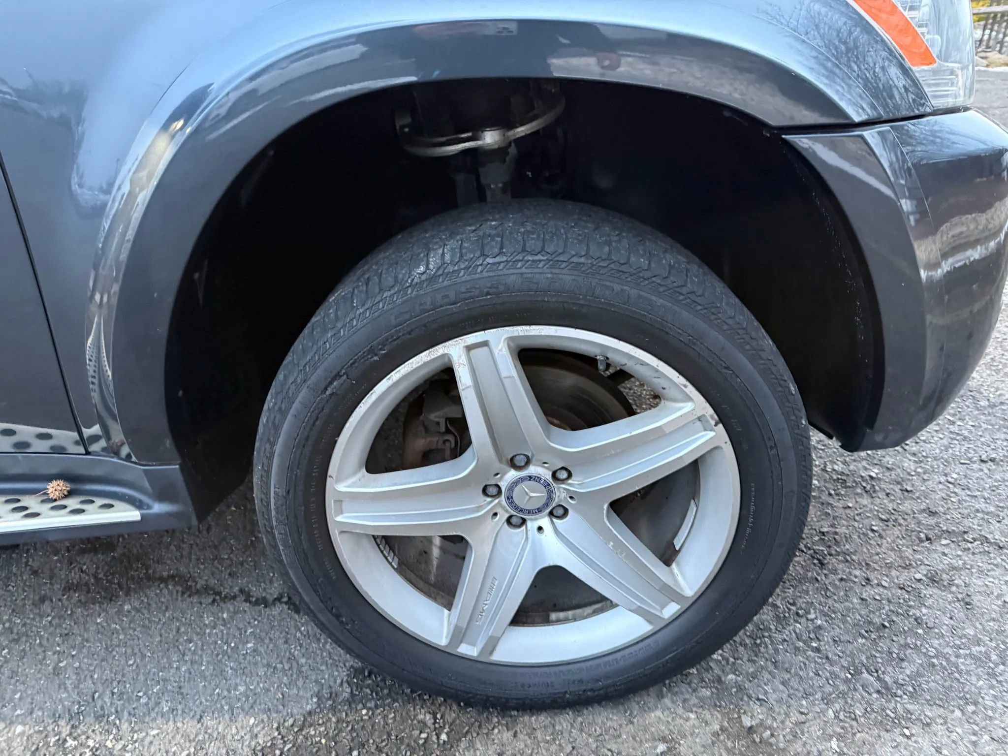 Used 2012 Mercedes-Benz GL 550 GL 550 4MATIC Sport Utility 4D image 37