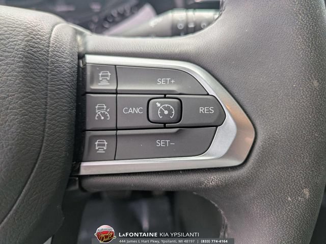 Used 2025 Jeep Compass Limited AWD/4WD image 20