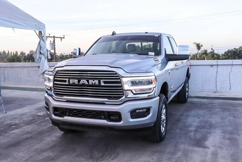 Used 2024 RAM 2500 Laramie AWD/4WD image 4