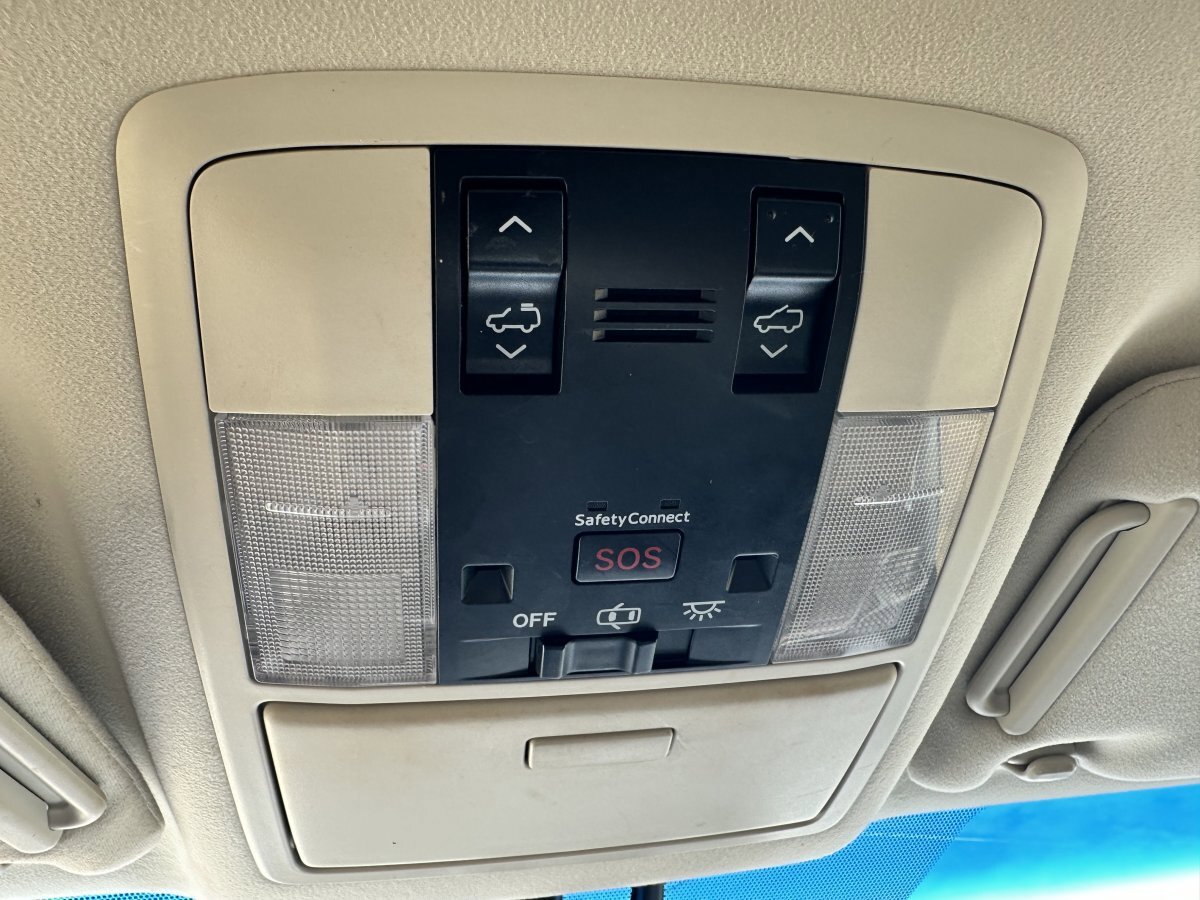 Used 2017 Lexus GX 460 Premium AWD/4WD image 32