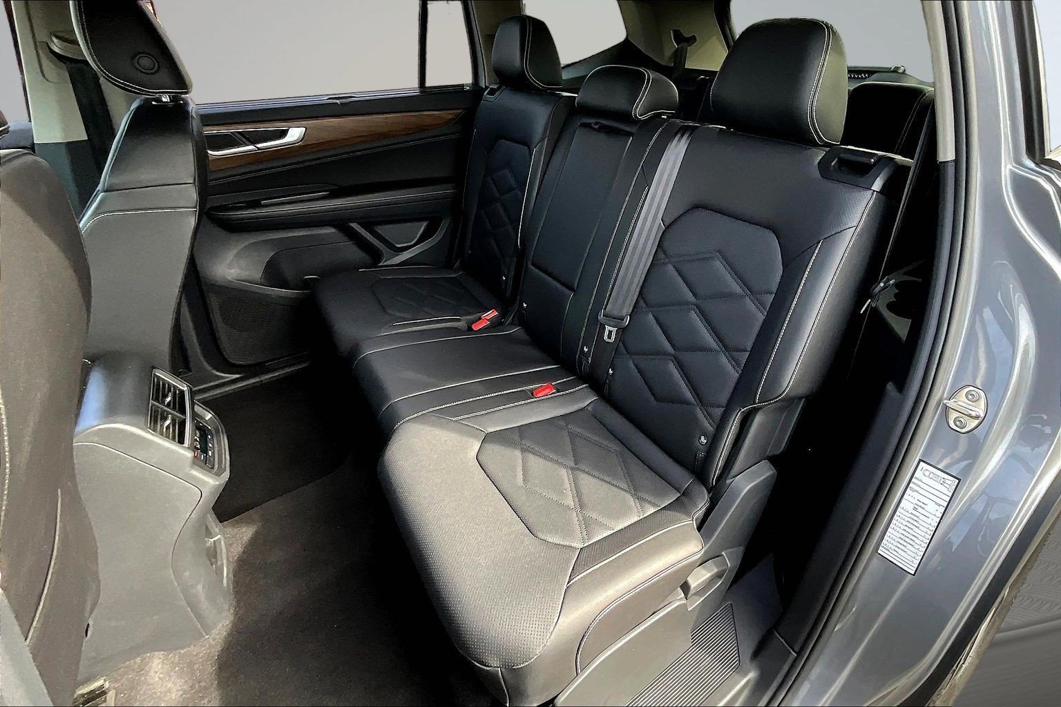 Used 2026 Volkswagen Atlas SE FWD image 20