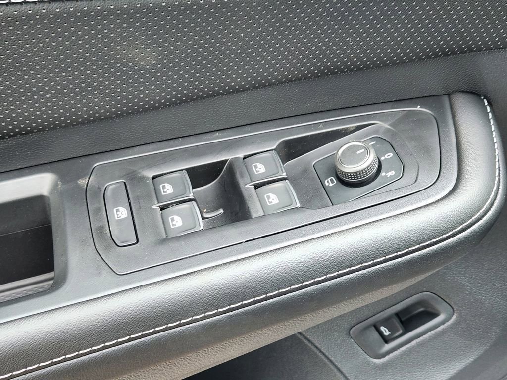 New 2026 Volkswagen Atlas SEL Premium R-Line image 4