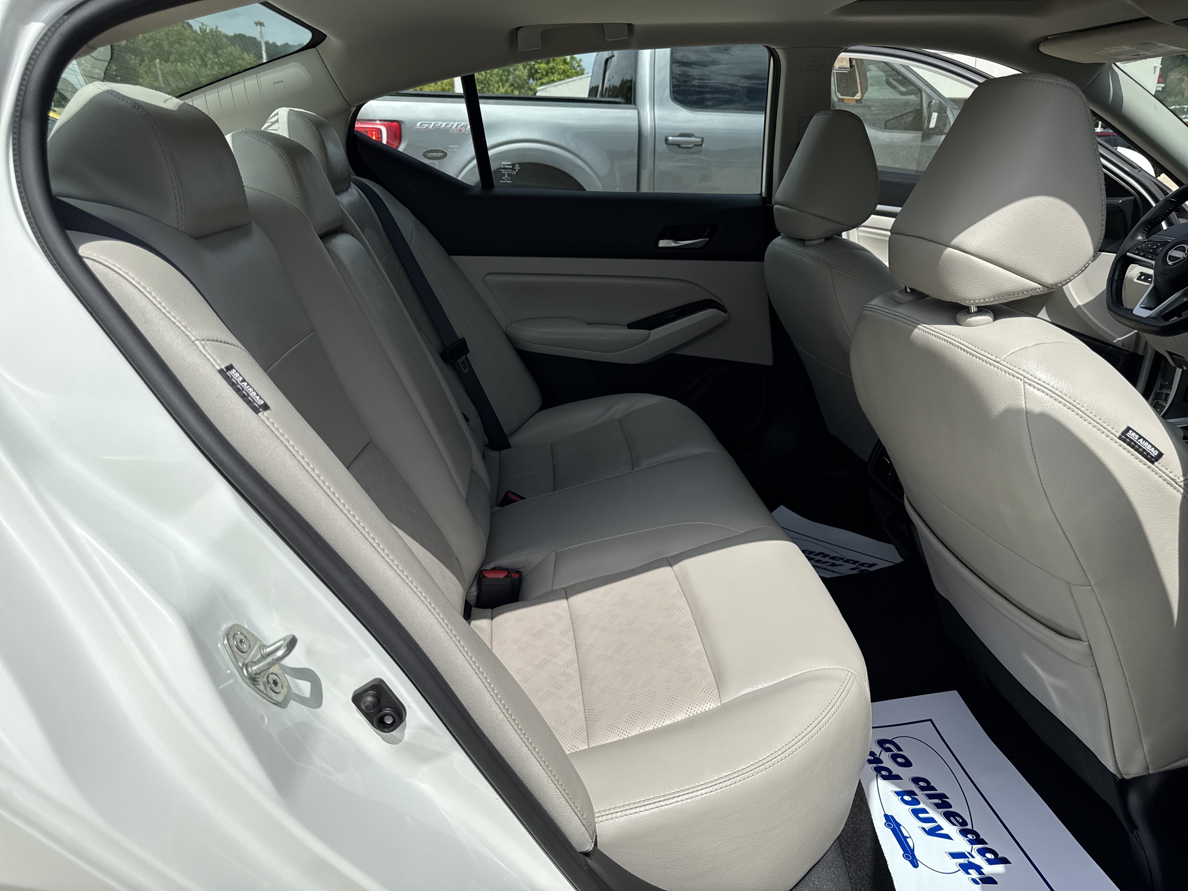 Used 2023 Nissan Altima 2.5 SL FWD image 27
