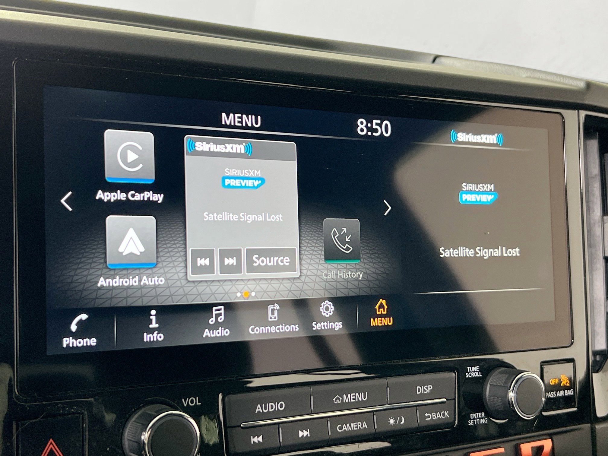Used 2025 Nissan Frontier PRO-4X w/ Pro Convenience Package image 14