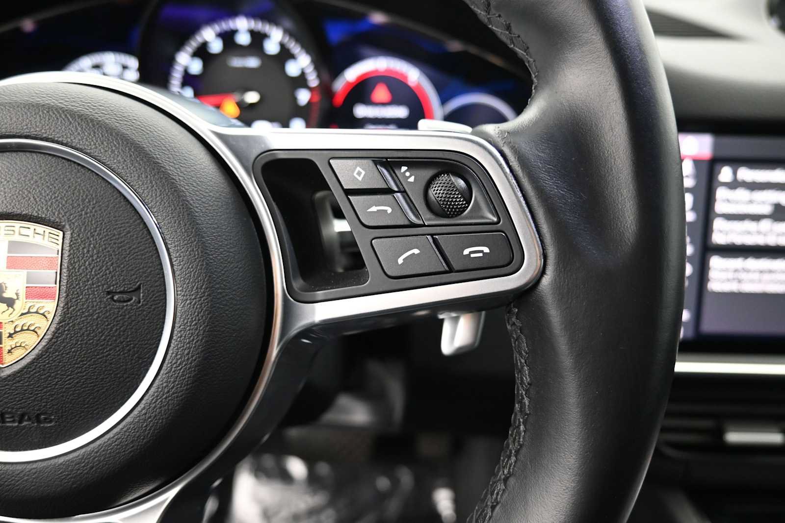 Certified 2021 Porsche Cayenne AWD/4WD image 10
