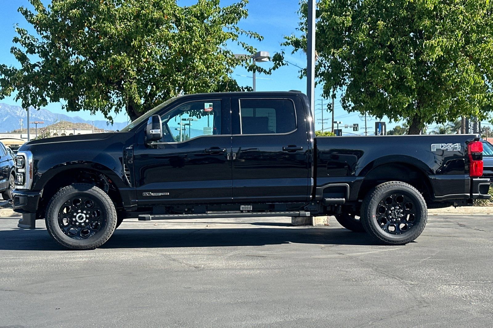 New 2026 Ford F250 Lariat w/ Black Appearance Package image 7