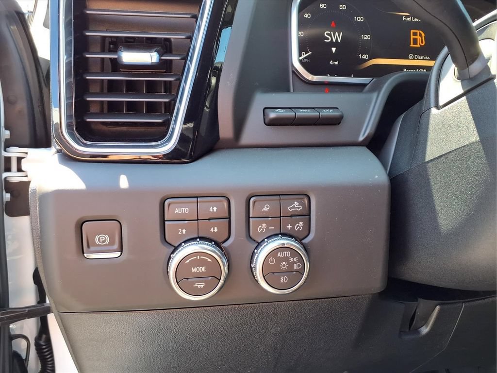 New 2026 GMC Sierra 2500 Denali w/ Max Trailering Package AWD/4WD image 13