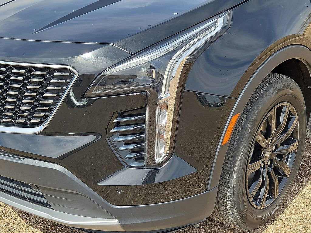 Used 2023 Cadillac XT4 Premium Luxury AWD/4WD image 9