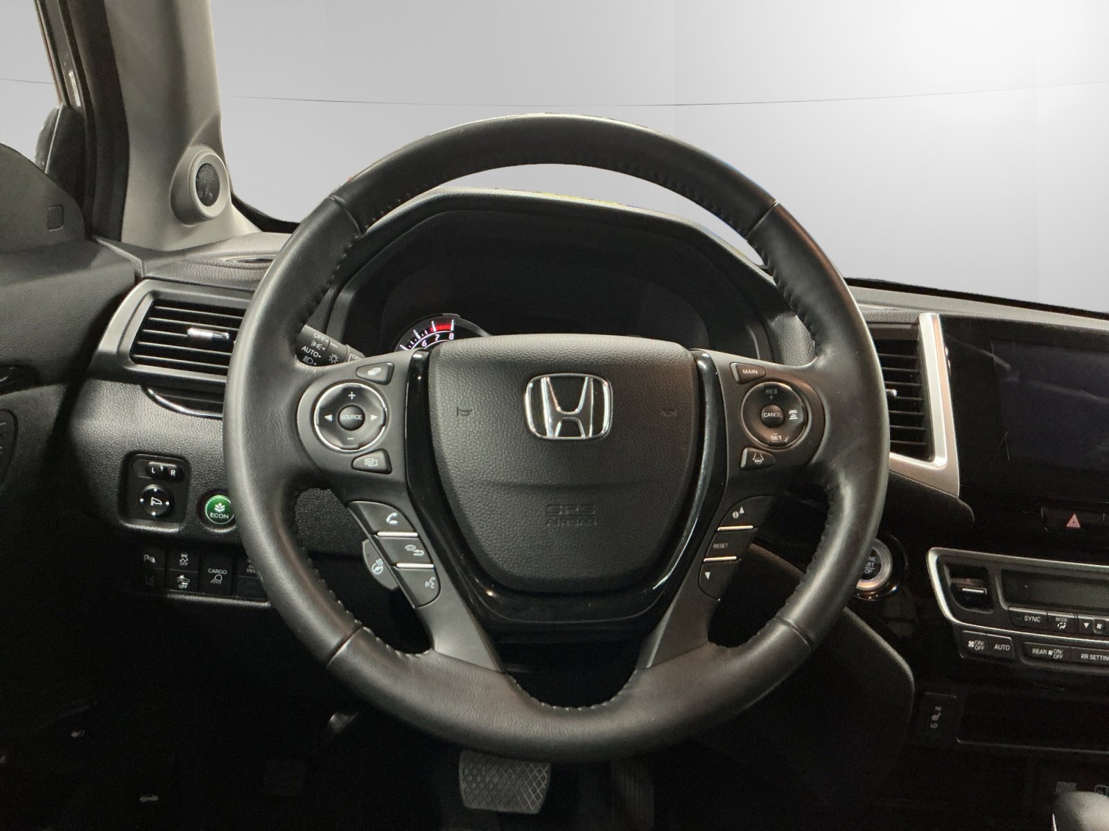 Used 2019 Honda Ridgeline RTL-E image 12